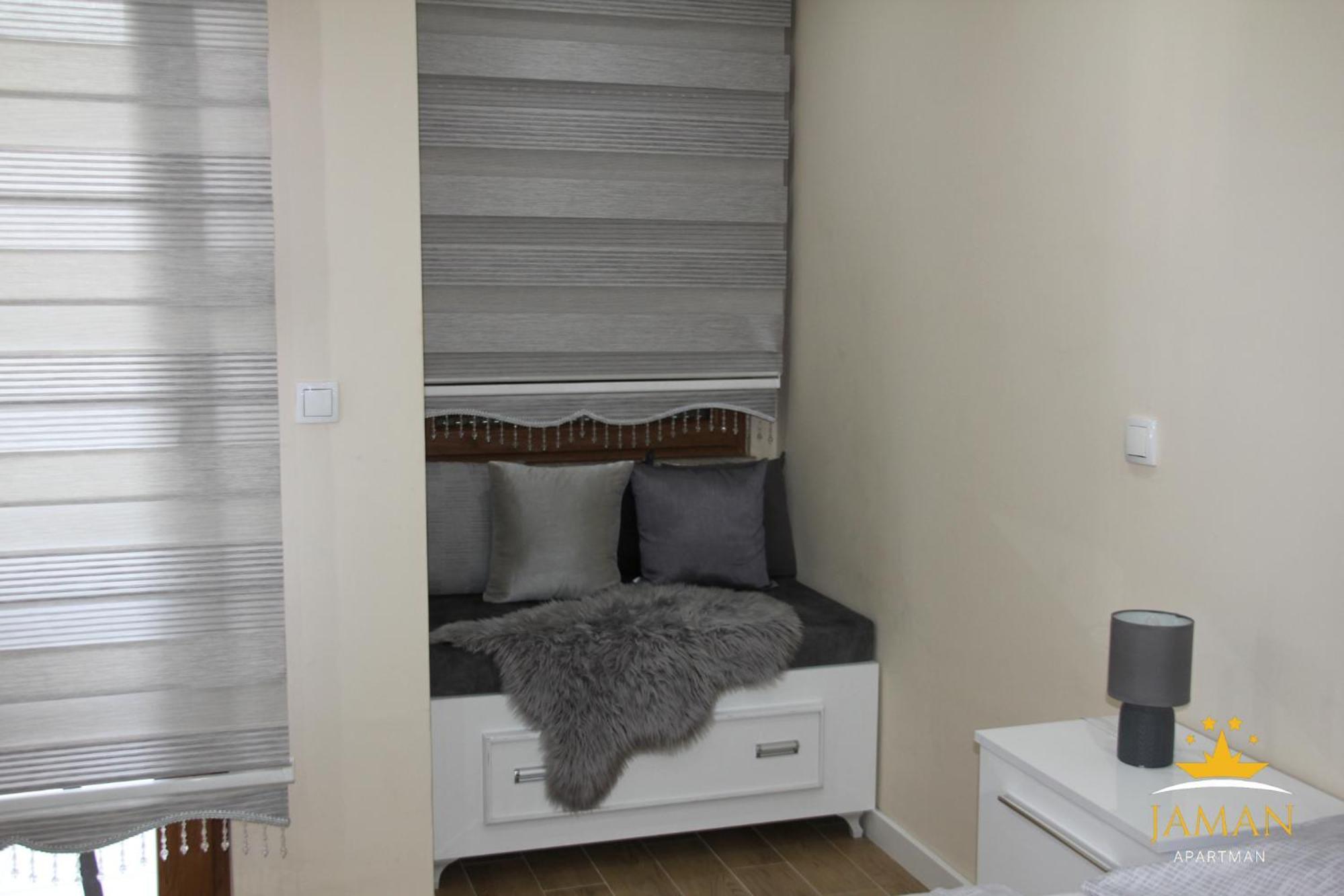 Apartman Jaman - 新帕扎尔 外观 照片